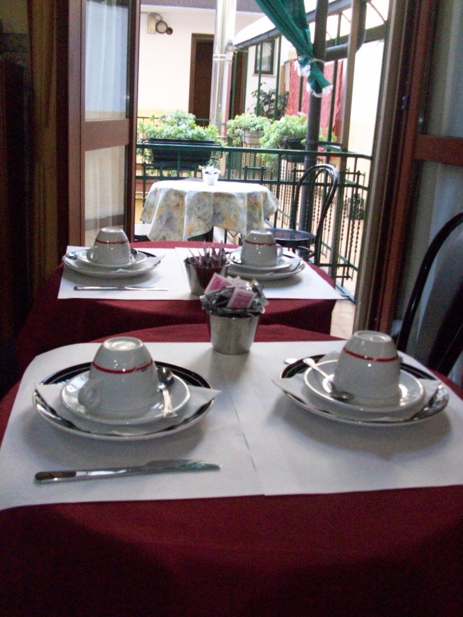 Hotel Dateo 2*
